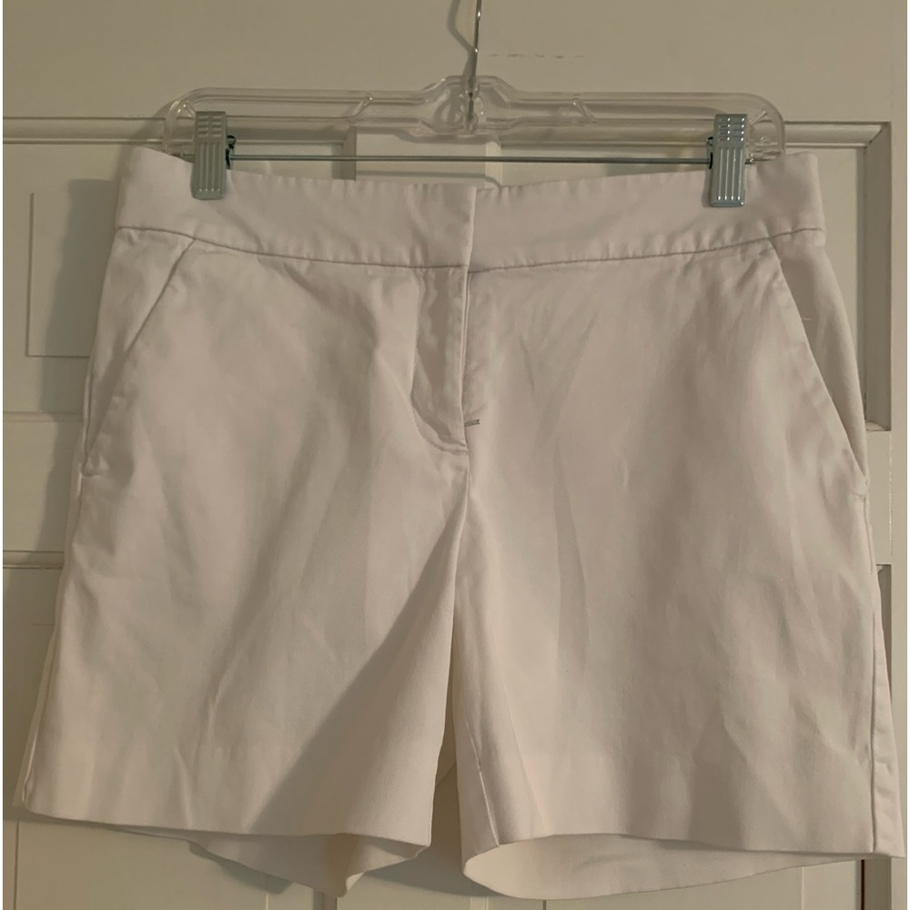 LOFT size 2 shorts in white